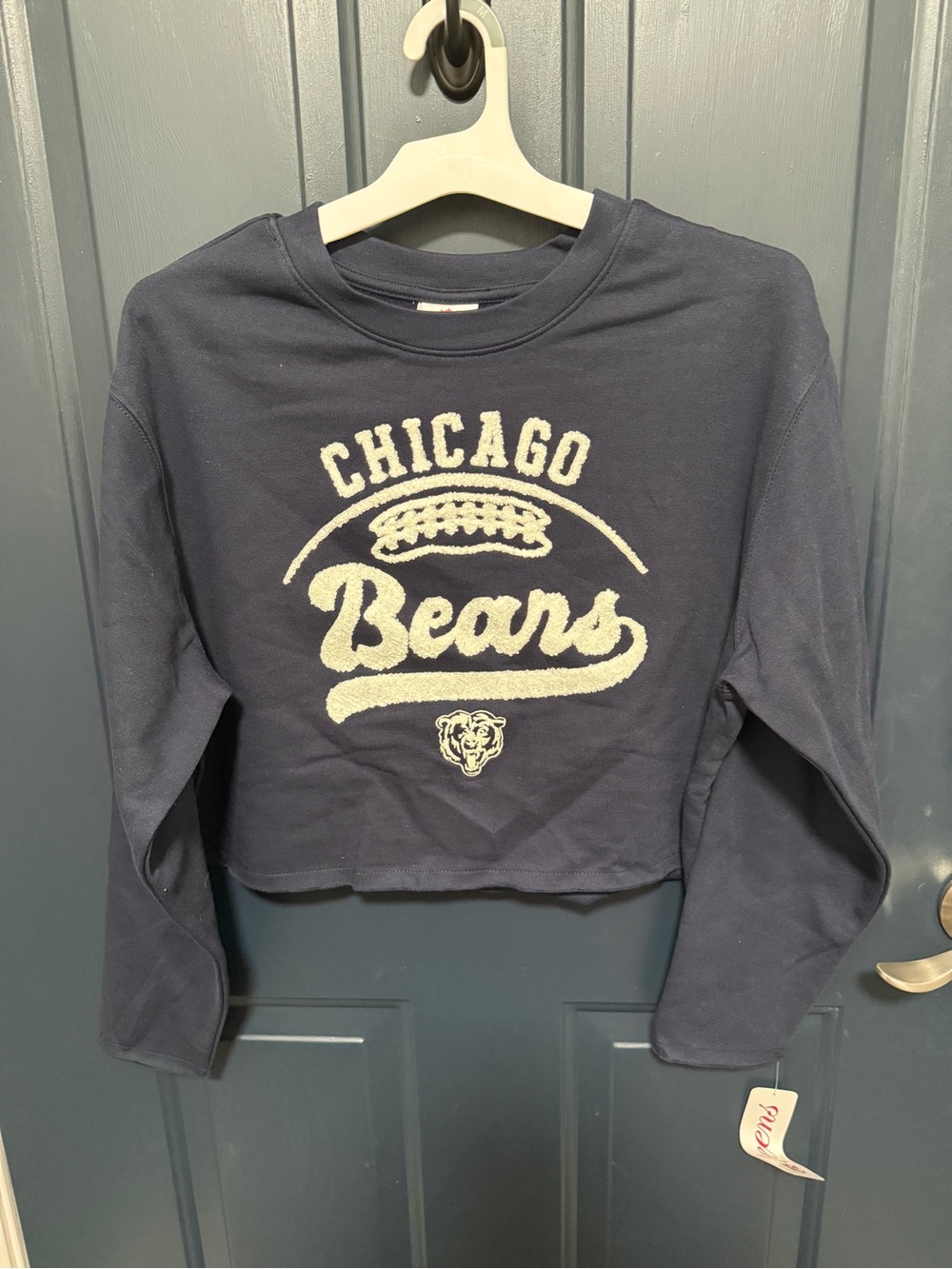 NFL Navy Cropped Chicago Bears Sweatshirt with White Logo